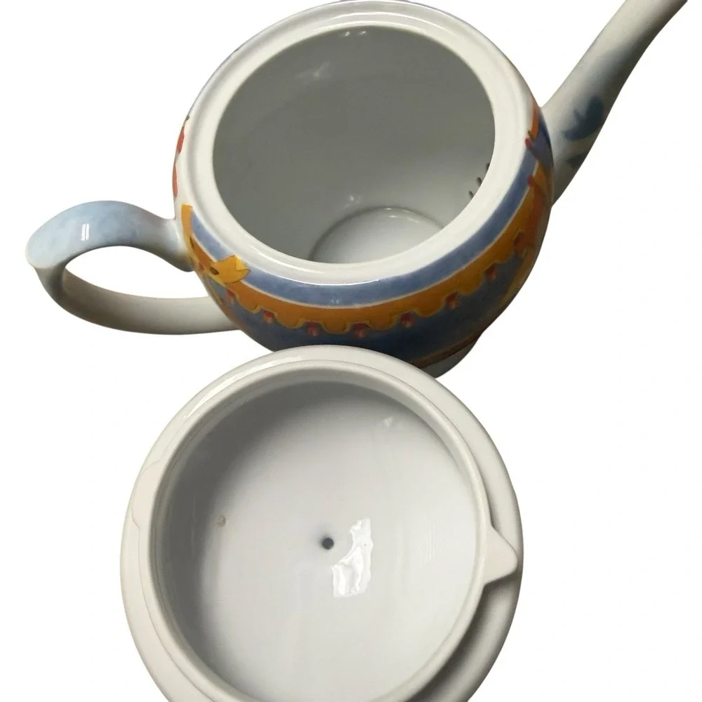 Williams-Sonoma Teapot & Lid Porcelain Montgolfiere‎ Hot Air Balloon Pattern